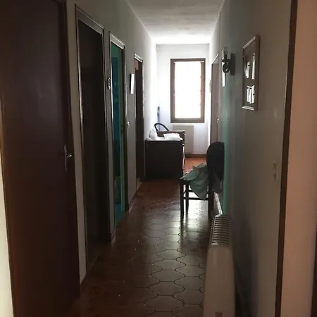 Maison Emmanuelli Tox